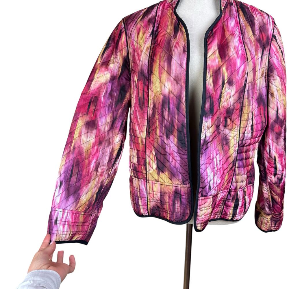 Chico's Sz 2 Pink Watercolor Lightweight Quilted Collarless Open Layering Jacket - Picture 6 of 12